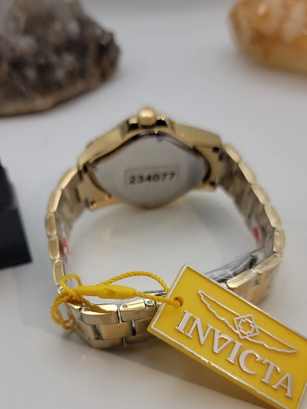 NWT Invicta Gold Black 50546 Artist SURREAL Quartz Watch 40mm Red Gradient Dial